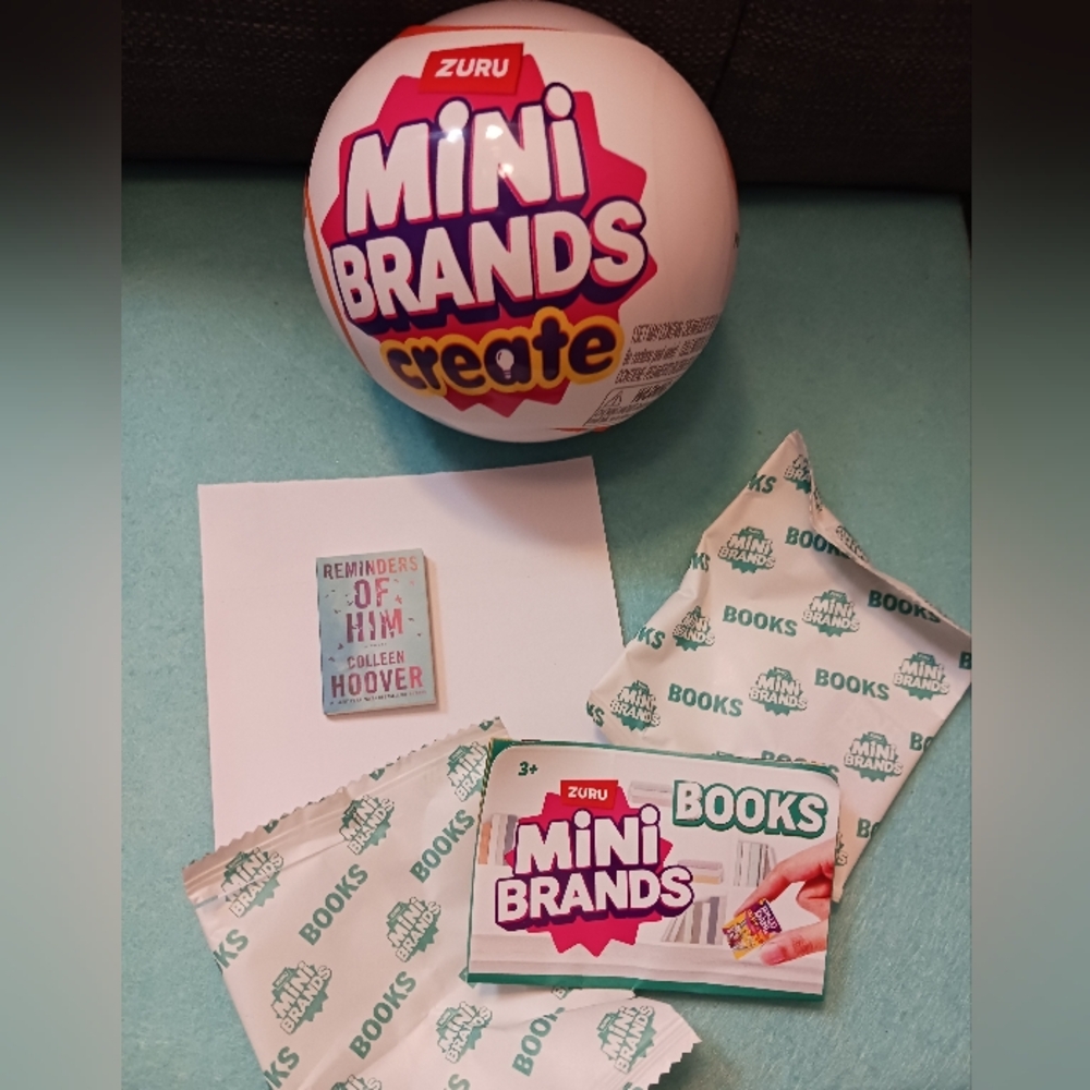 MIXED Zuru Mini Brands Lot: Creates Master Chef & Books, New Open Box